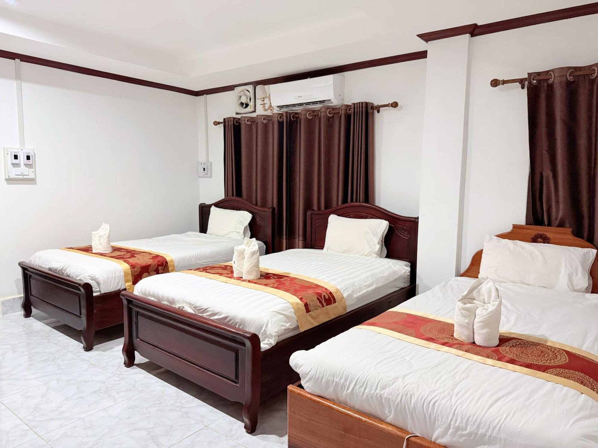 Vangvieng Sisavang Mountain View Hotel Vang Vieng Exteriér fotografie