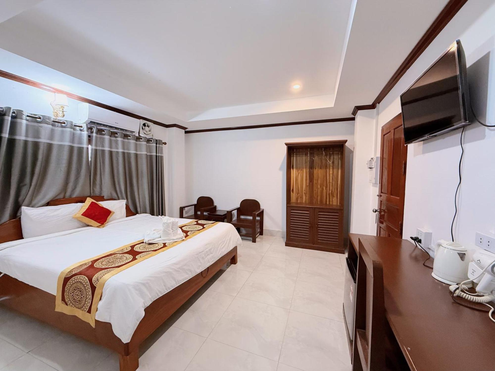 Vangvieng Sisavang Mountain View Hotel Vang Vieng Exteriér fotografie