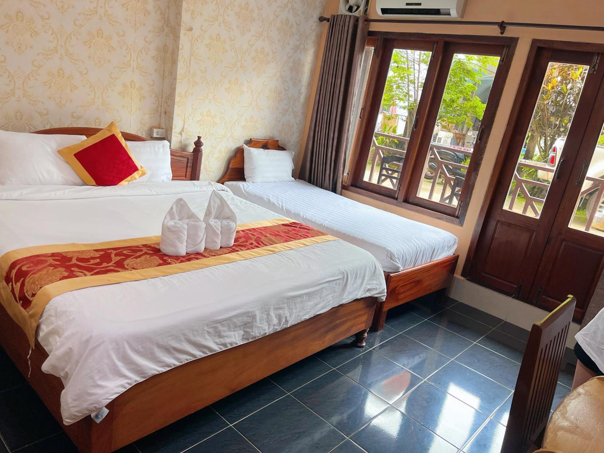 Vangvieng Sisavang Mountain View Hotel Vang Vieng Exteriér fotografie