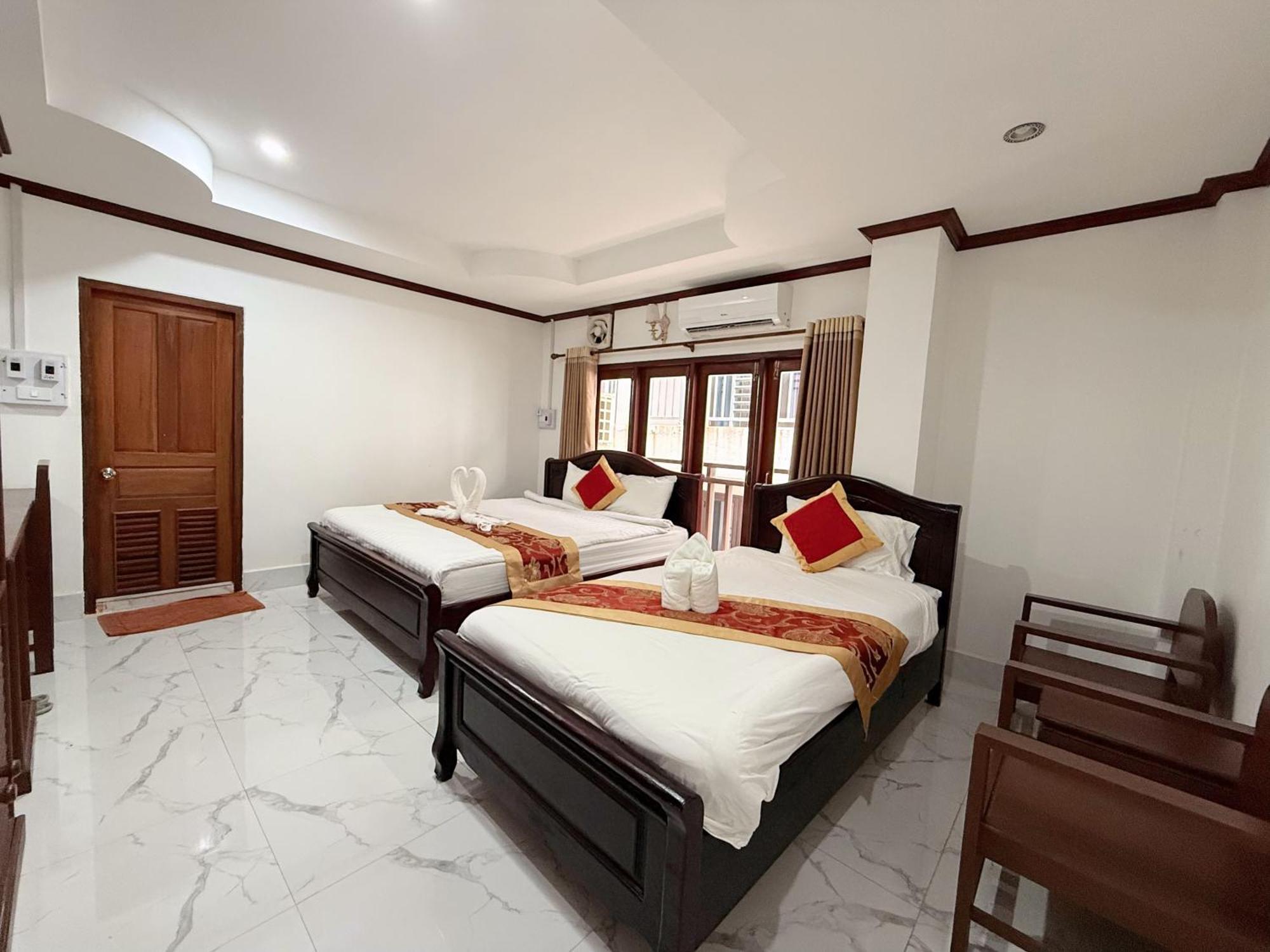 Vangvieng Sisavang Mountain View Hotel Vang Vieng Exteriér fotografie